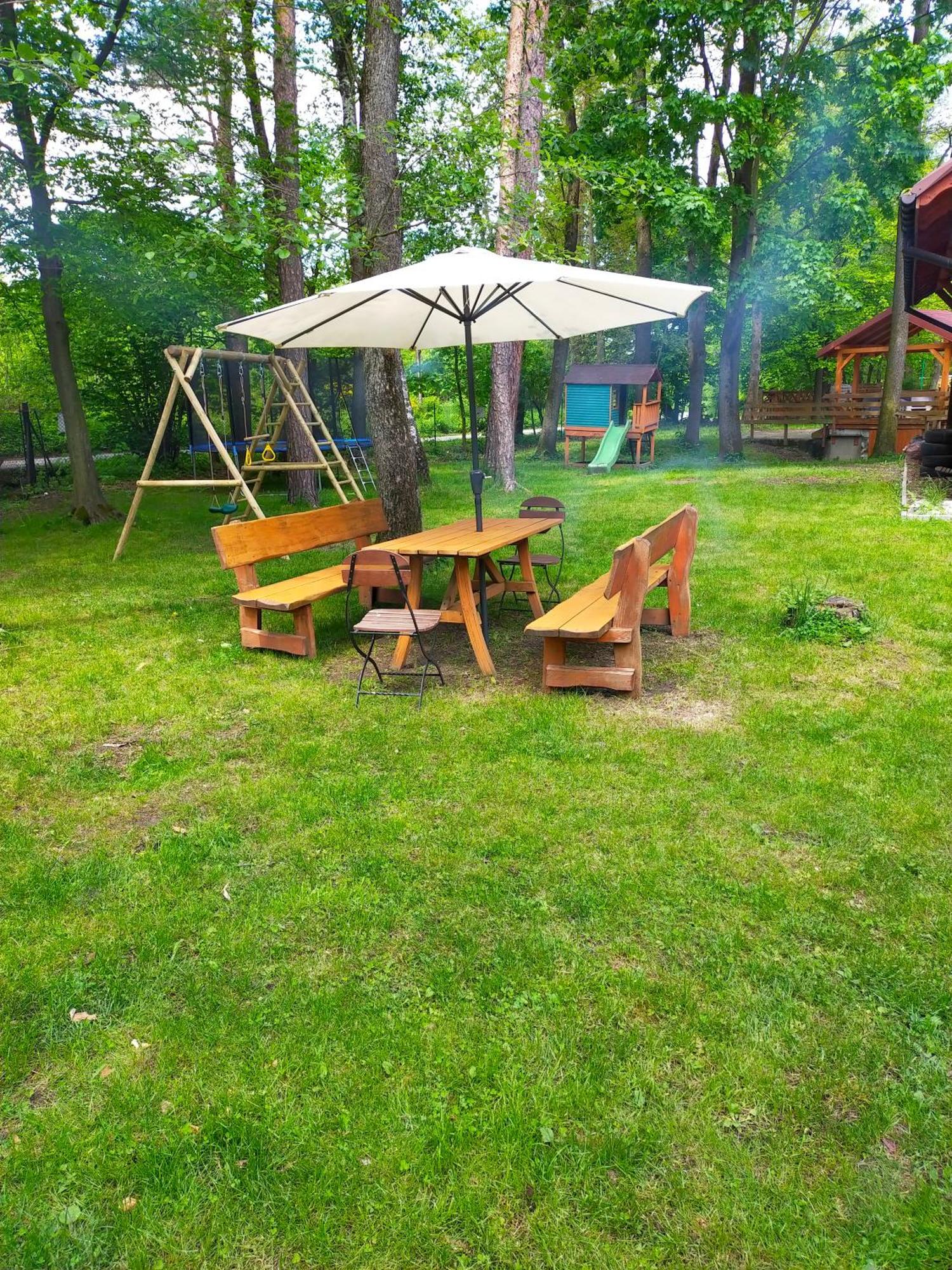 ホテル Przywisle ウストロン 部屋 写真